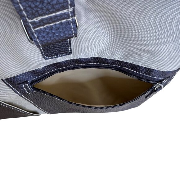 Unbranded Beige Canvas & Brown Faux Leather With Dual Handles Travel Duffel Bag - Picture 9 of 12